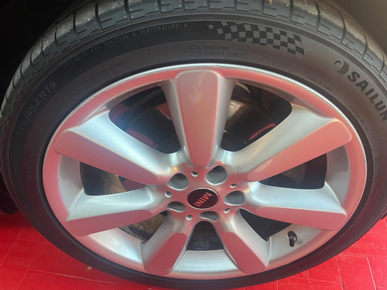MINI COOPER SD COUNTRYMAN 2.0 BUSINESS AUTOMATICA NAVI CERCHI 19 XENO