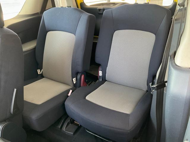 PEUGEOT 1007 1.4 CAMBIO AUTOMATICO