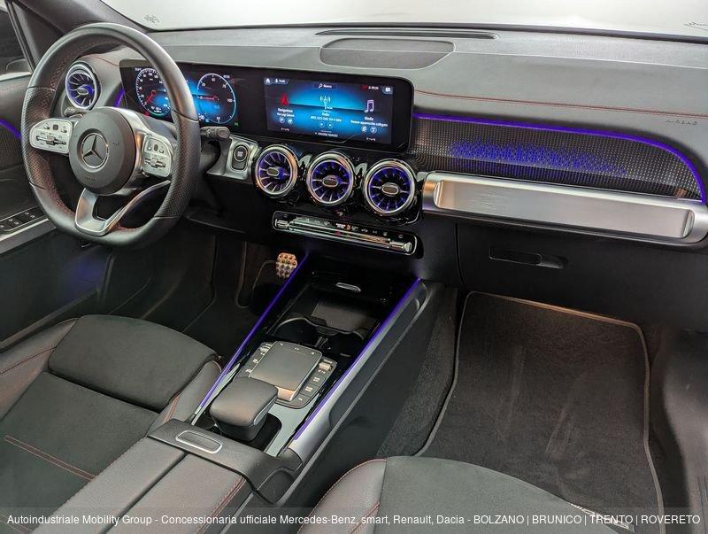 Mercedes-Benz EQB 300 4MATIC PREMIUM