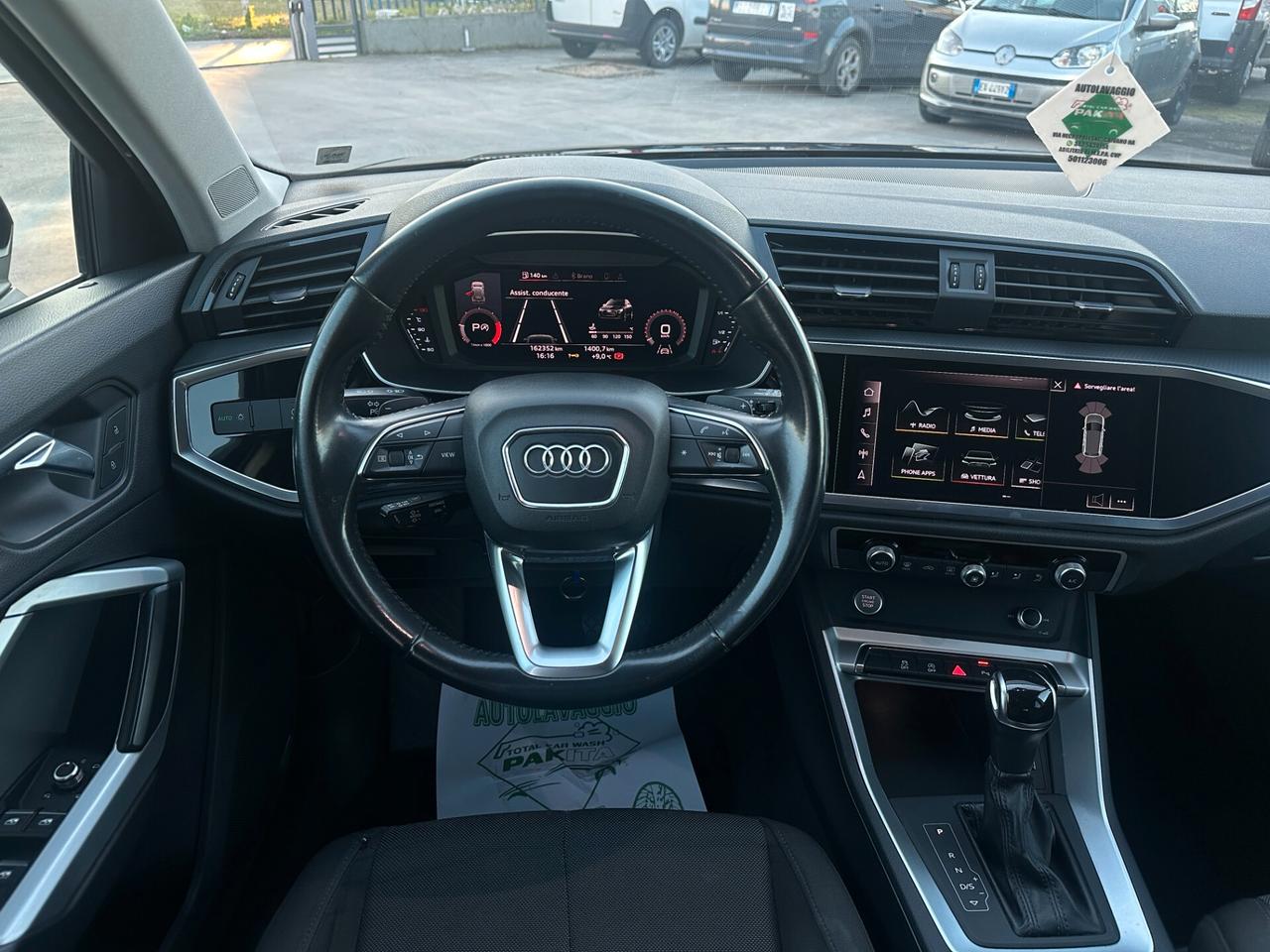 Audi Q3 S line