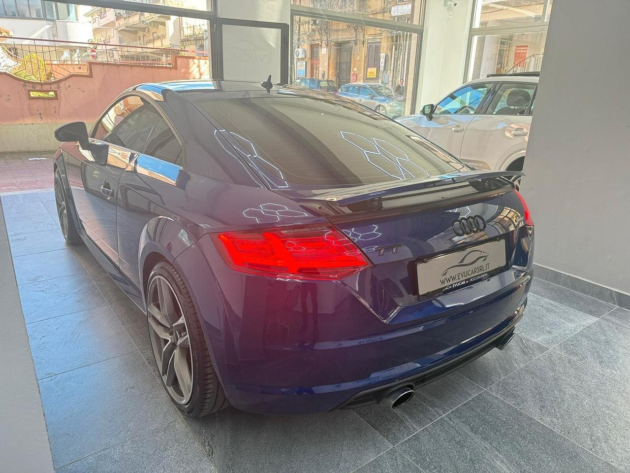 Audi TT Coupé 2.0 TDI ultra Design