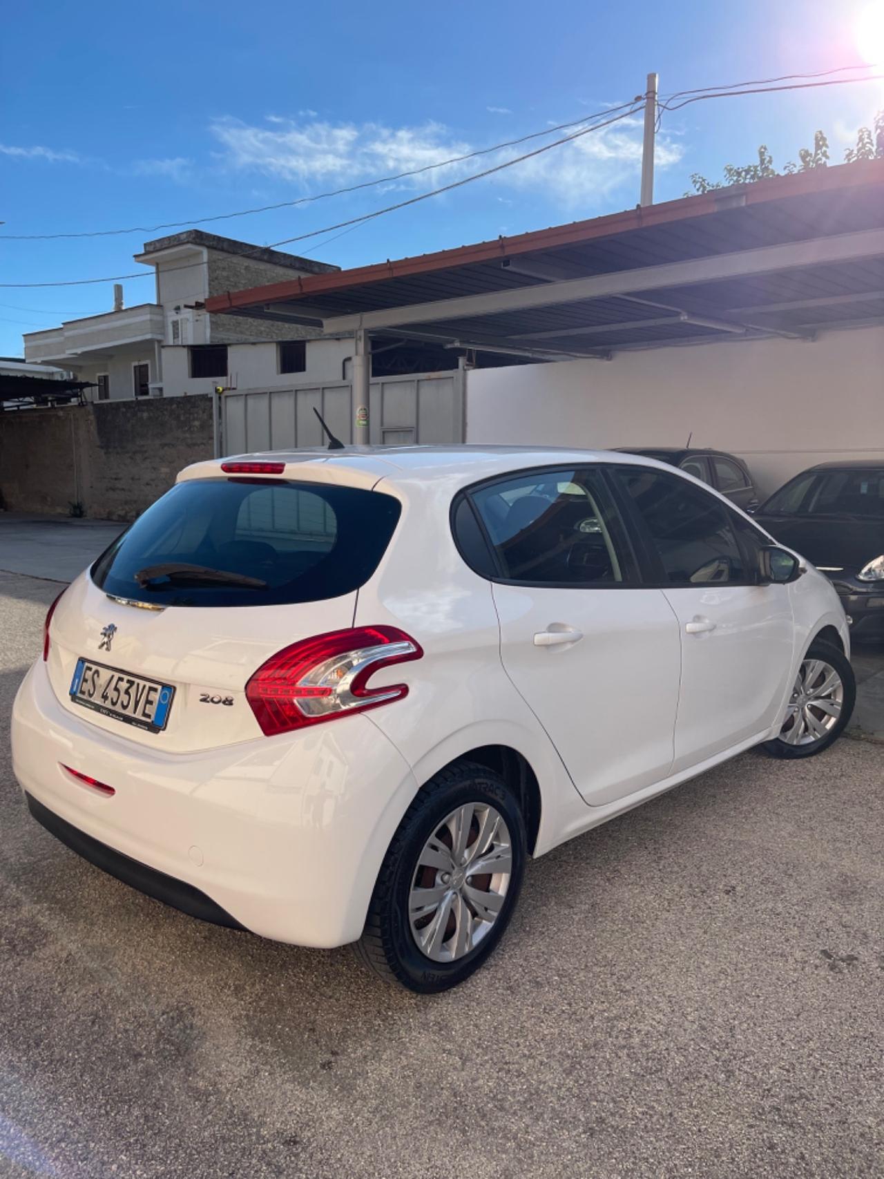 Peugeot 208 1.4 HDi 68 CV 5 porte Active