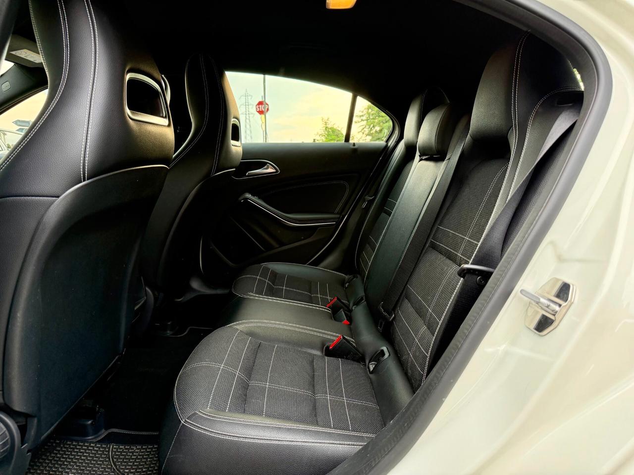 Mercedes-benz A 180 d Automatic Sport 109cv