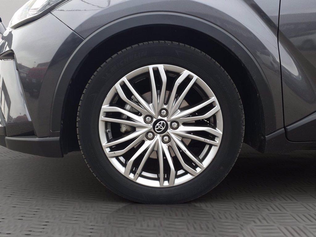 TOYOTA C-hr 1.8h lounge e-cvt del 2021