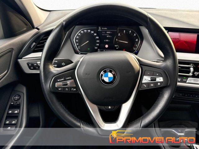 BMW 118 i 5p. Advantage