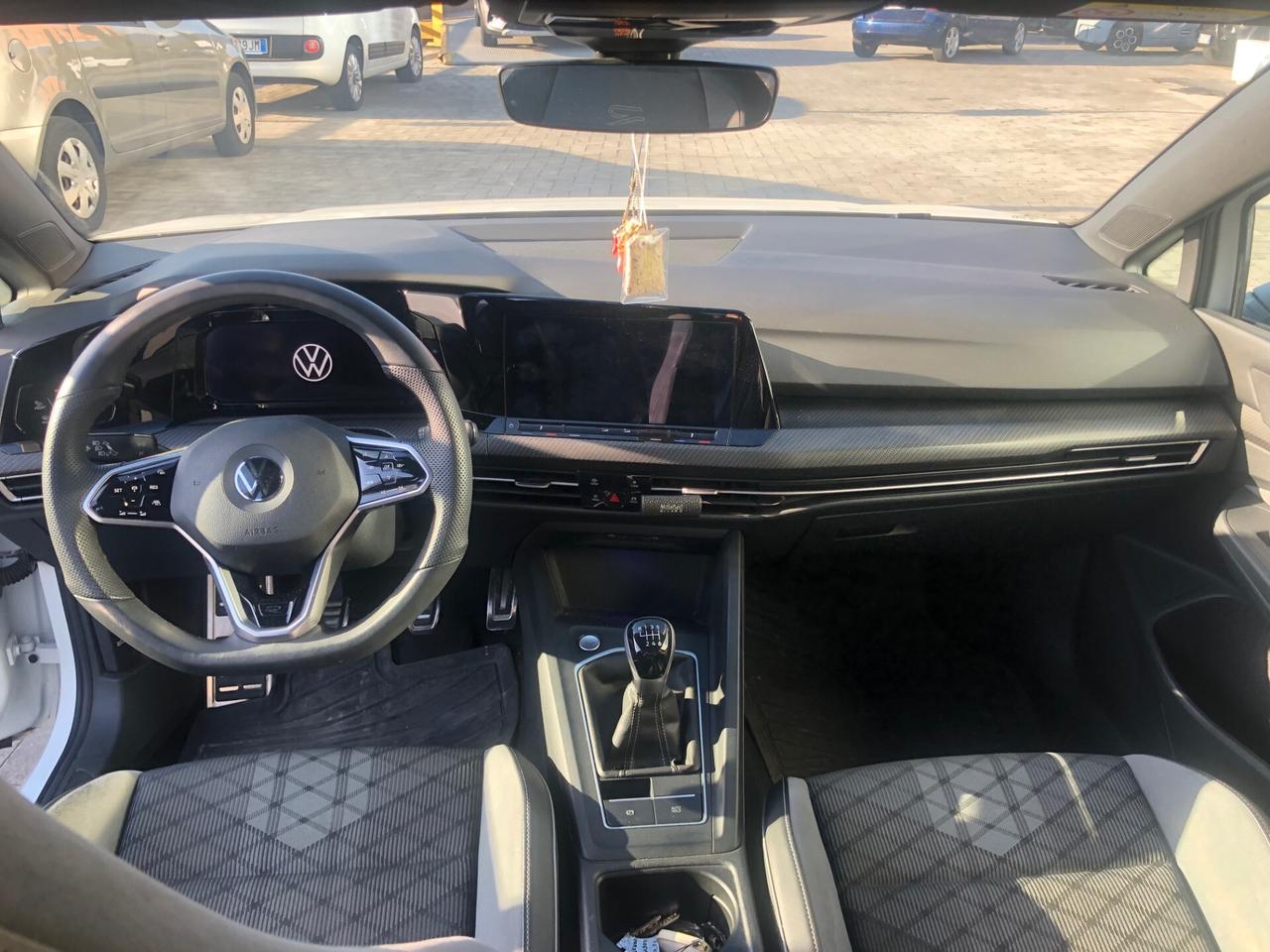 Volkswagen Golf 1.5 TSI EVO ACT R-Line