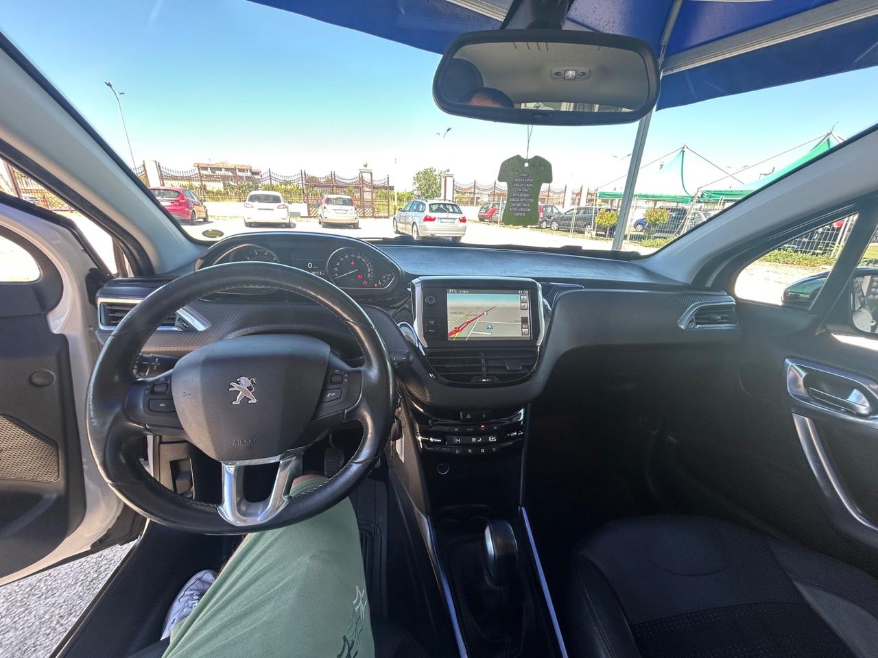 Peugeot 2008 PureTech 82 Allure