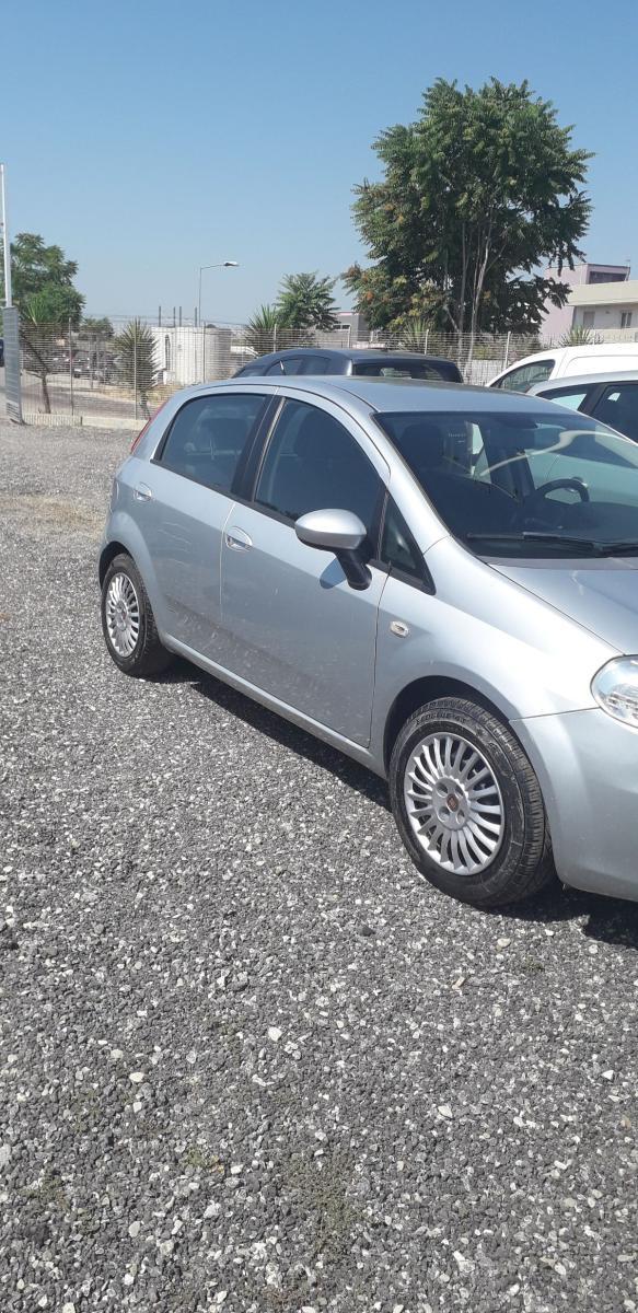 FIAT - Grande Punto - 1.3 MJT 75 CV 5p. Dynamic