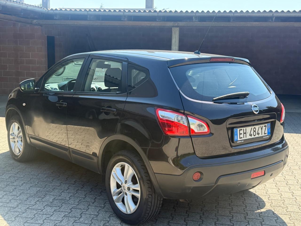Nissan Qashqai 2.0 dCi DPF Tekna
