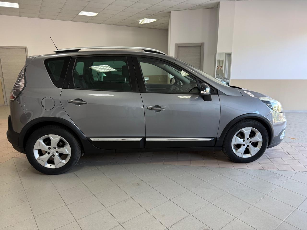 Renault Scenic Scénic XMod Cross 1.6 dCi 130CV Start&Stop Energy