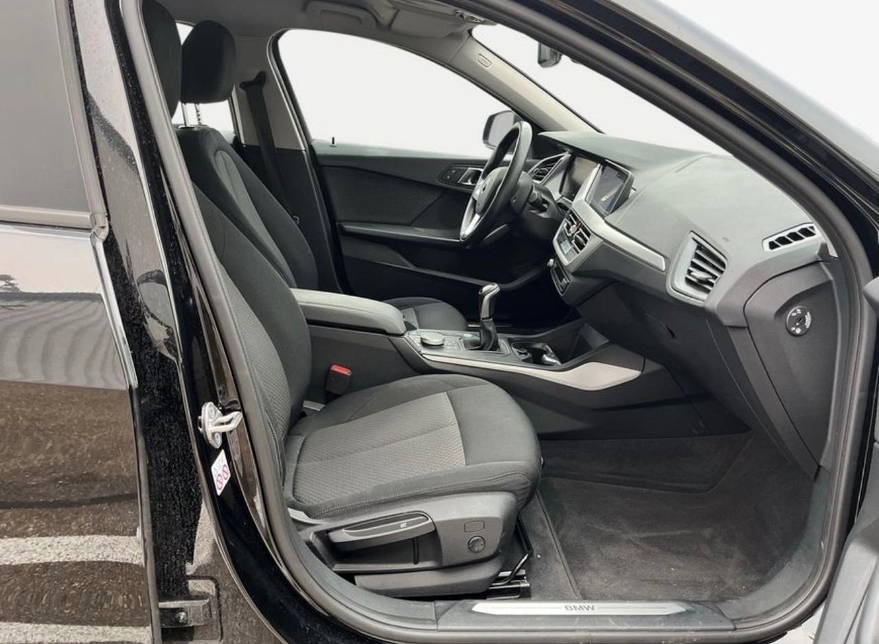 Bmw 118d 5p. Business Advantage, Navi Manuale