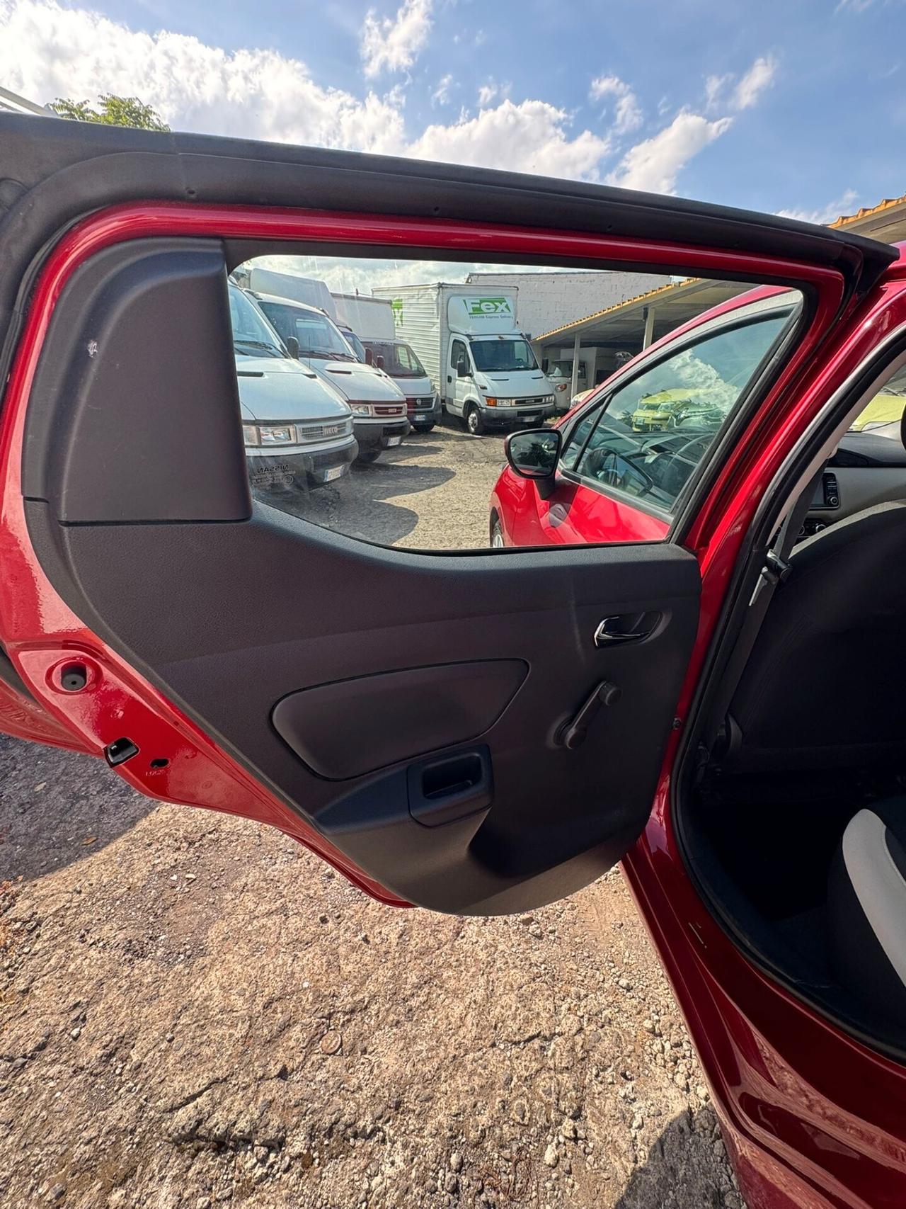 Nissan Micra 1.5 dCi 8V 5 porte N-Connecta