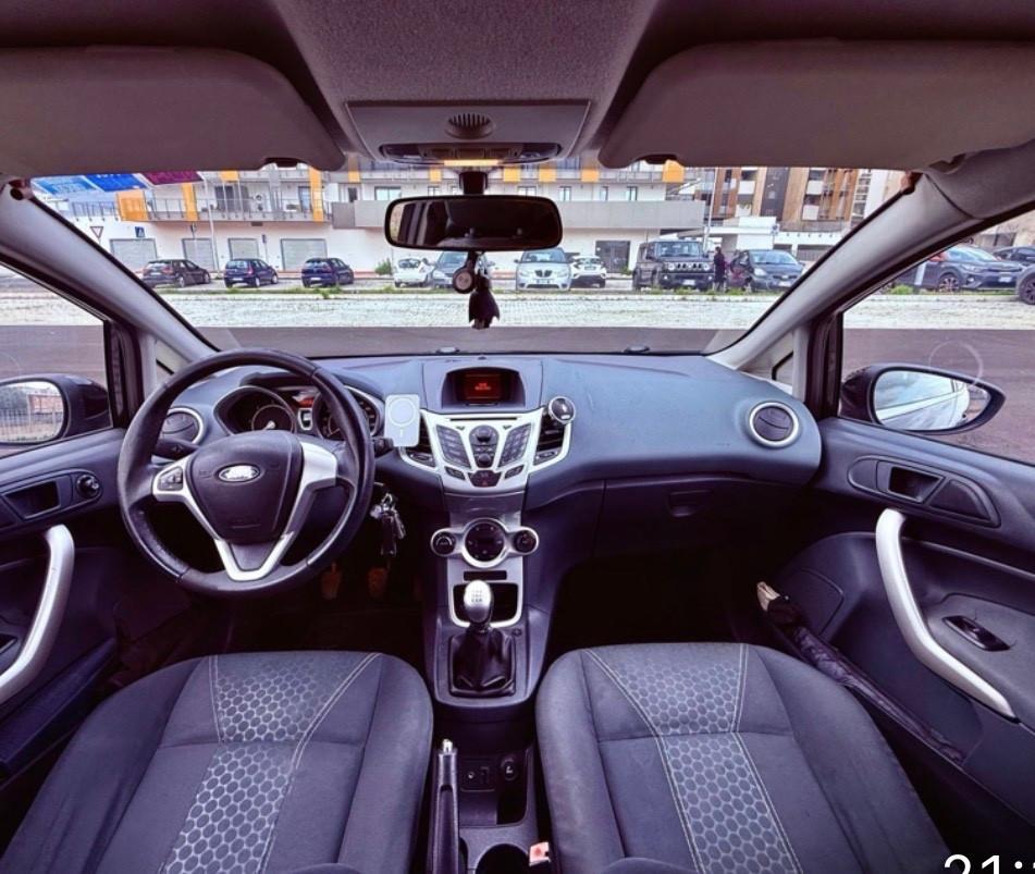 Ford Fiesta 1.4 3 porte Bz.- GPL