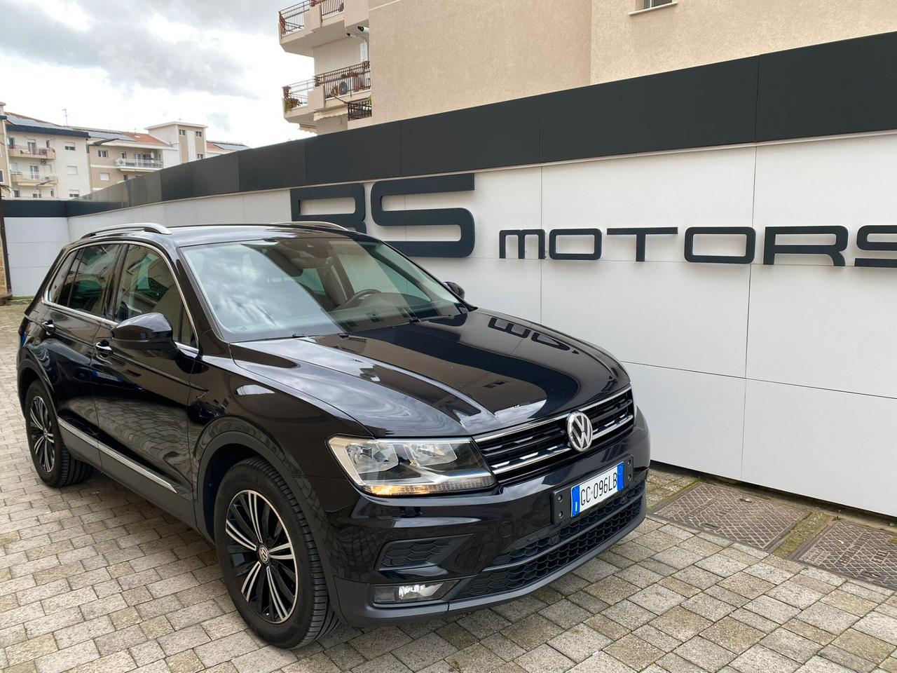 Volkswagen Tiguan 2.0 TDI SCR DSG Business BlueMotion Technology