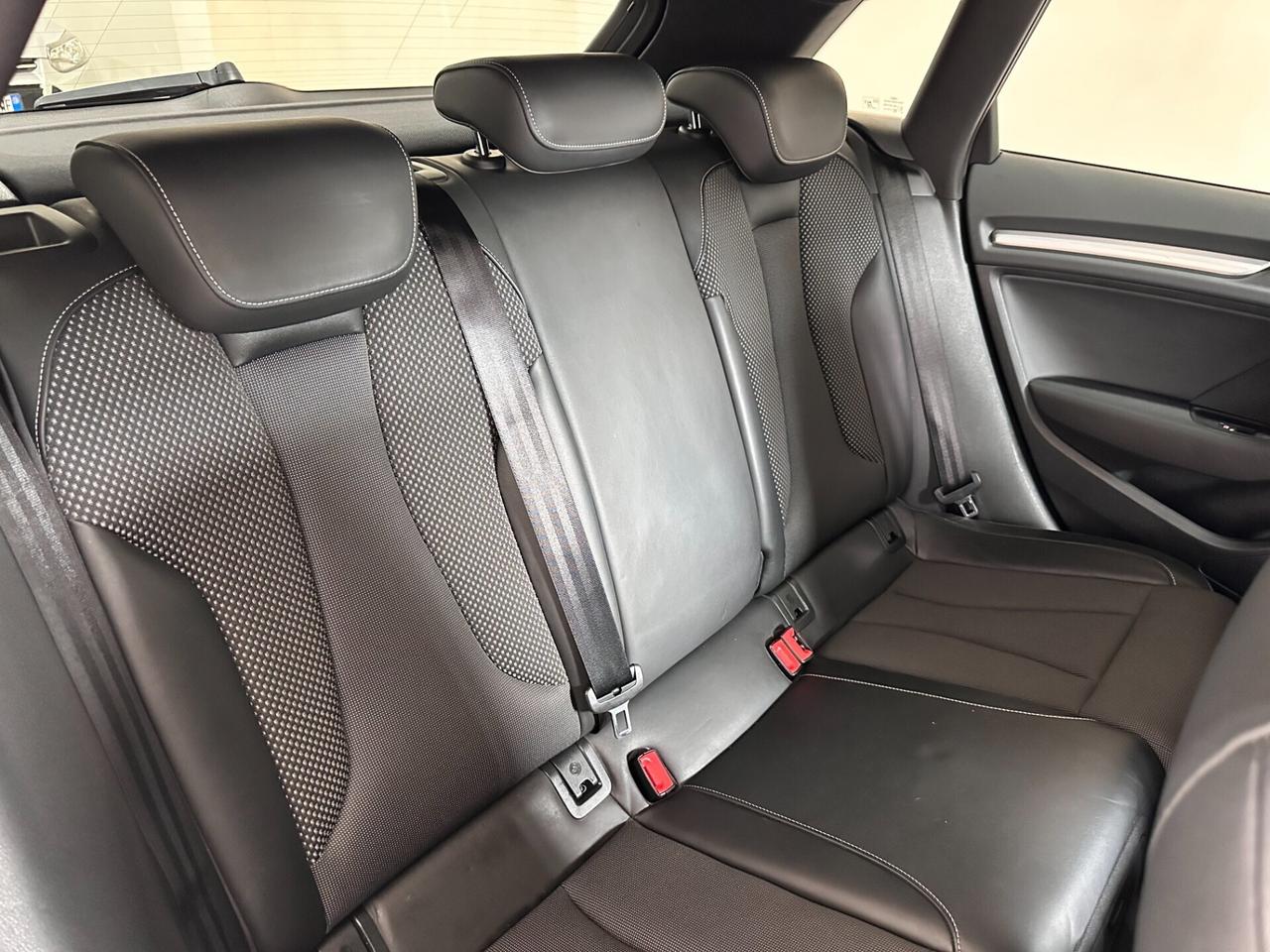 Audi A3 2.0 TDI 150 CV S LINE - FULL - UNICO PROP