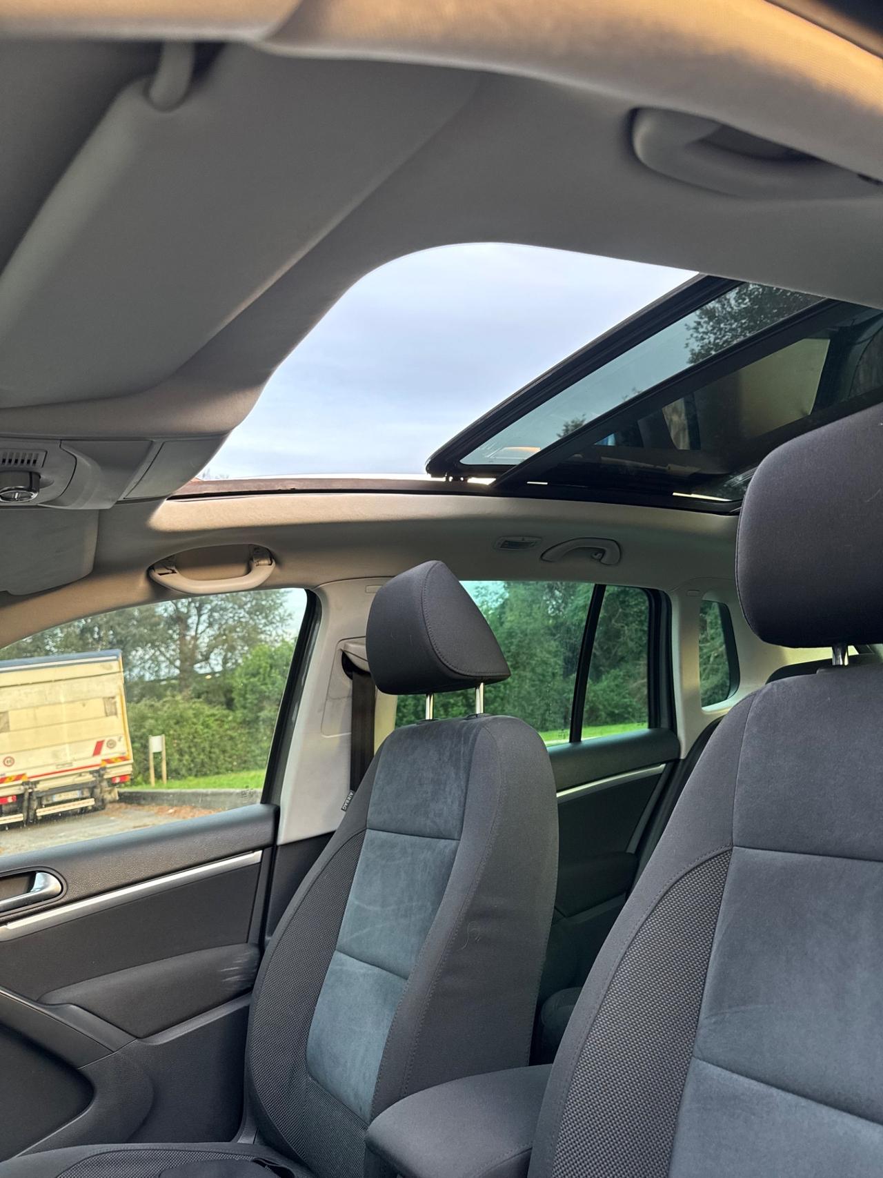 Volkswagen Tiguan 1.4 TSI Sport & Style