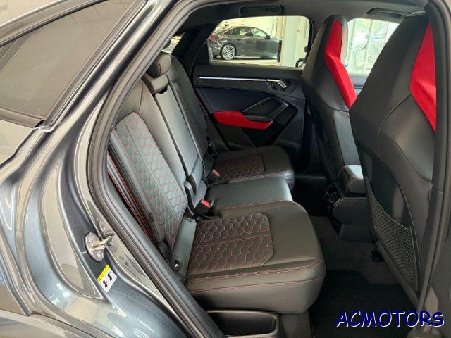 AUDI RS Q3 SPB quattro S tronic