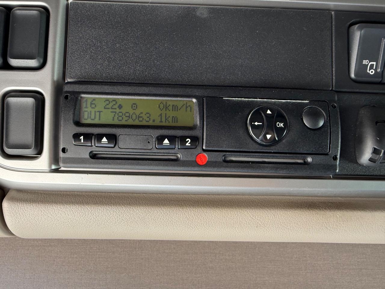 DAF XF510 trattore stradale ADR Intarder Euro6