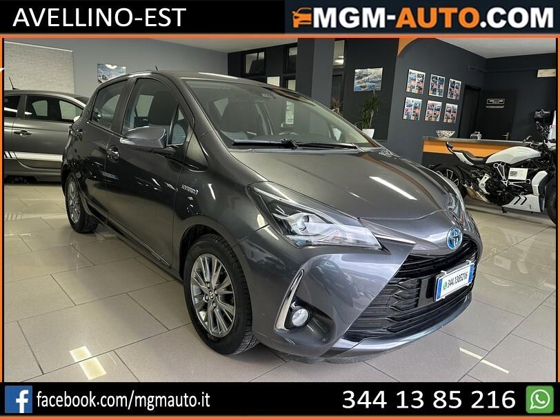 Toyota Yaris 1.5 Hybrid 5 porte Business