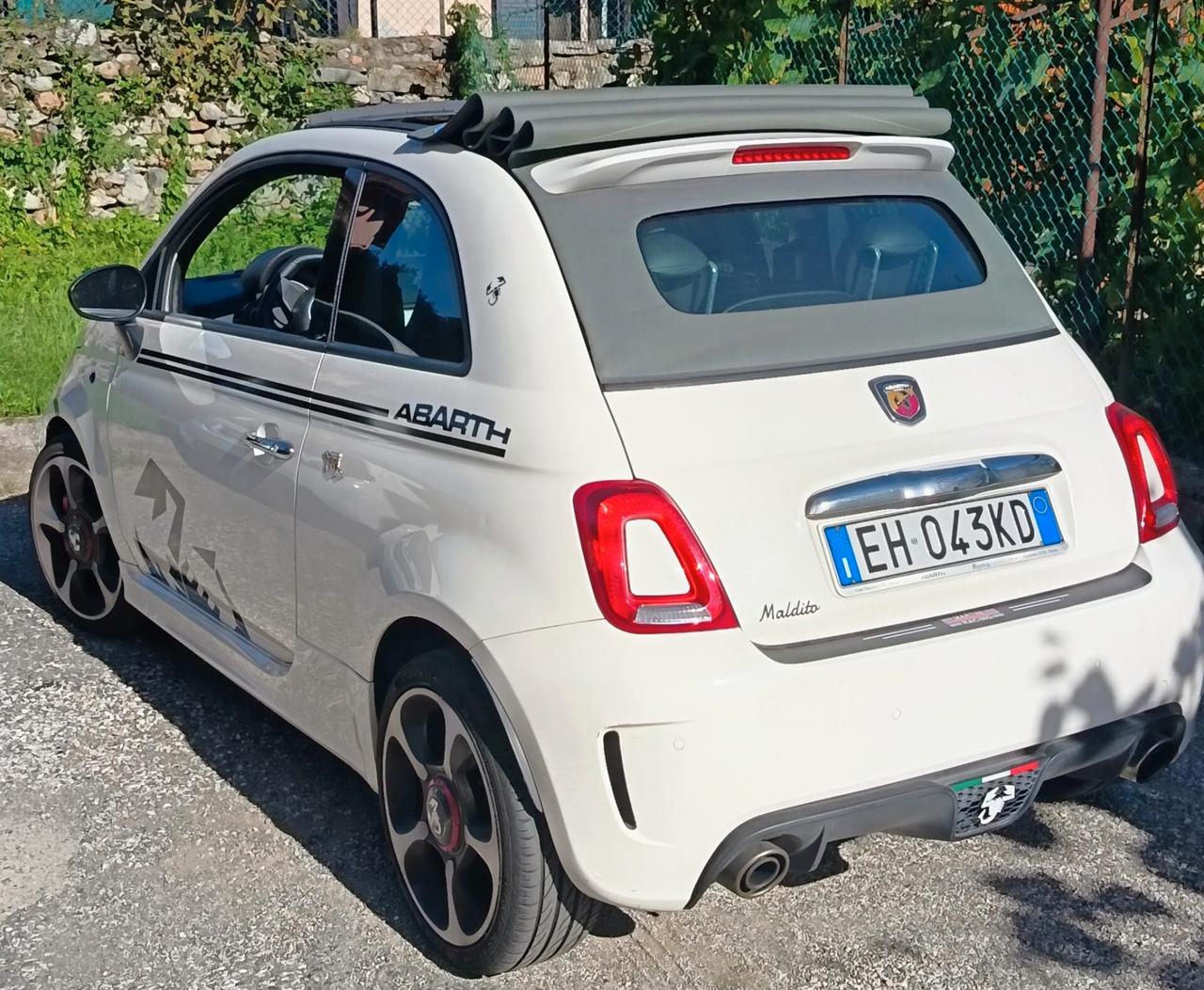 Abarth 500 C 1.4 Turbo T-Jet MTA