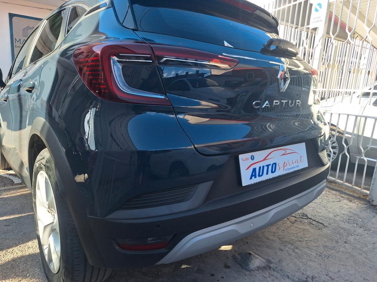 Renault Captur Mild Hybrid Intens