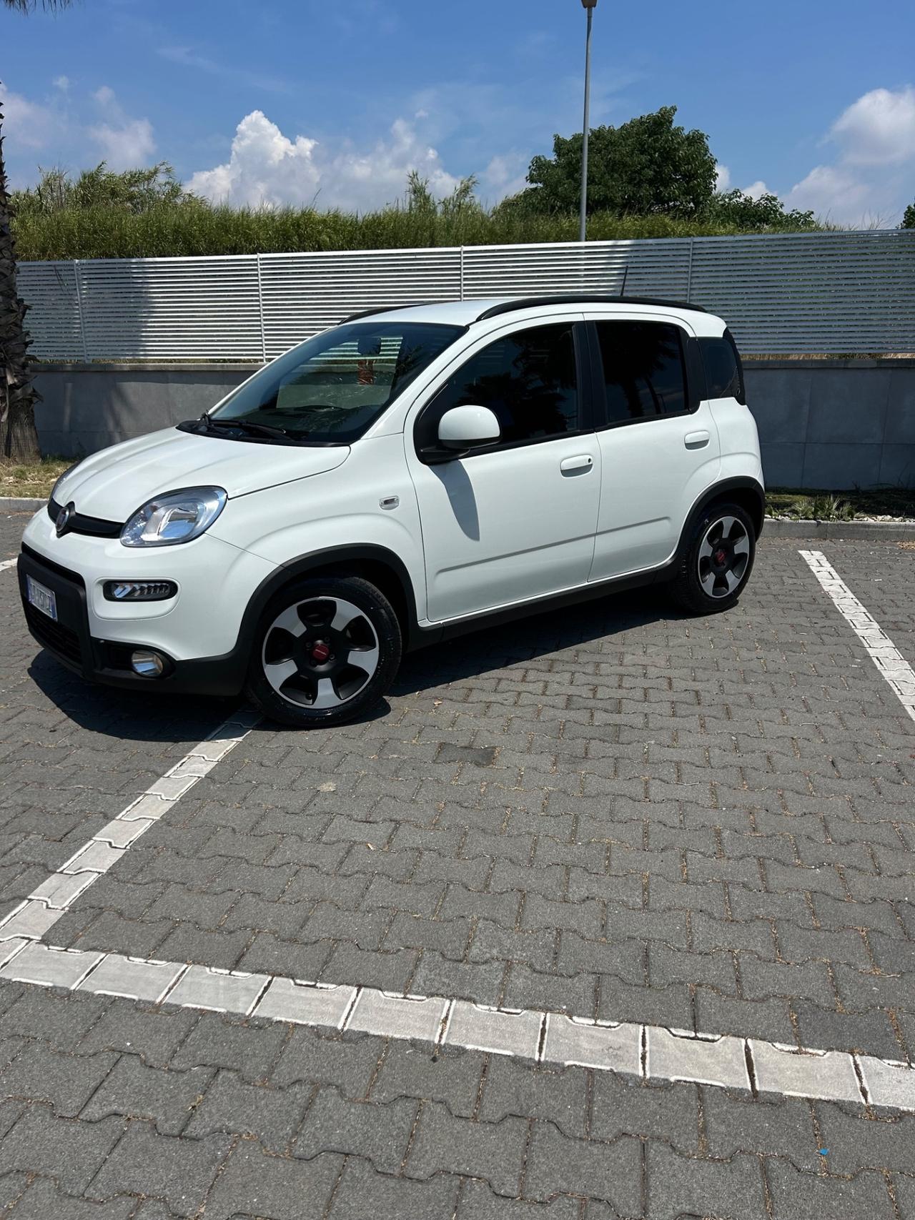 Fiat Panda 1.0 City Life FireFly S&S Hybrid
