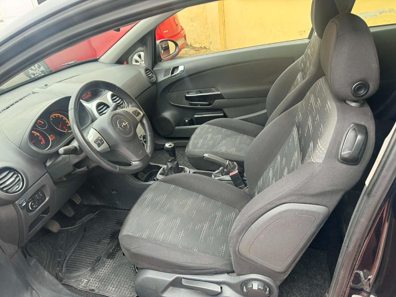 Opel Corsa 1.2 Benz/Metano 3 porte