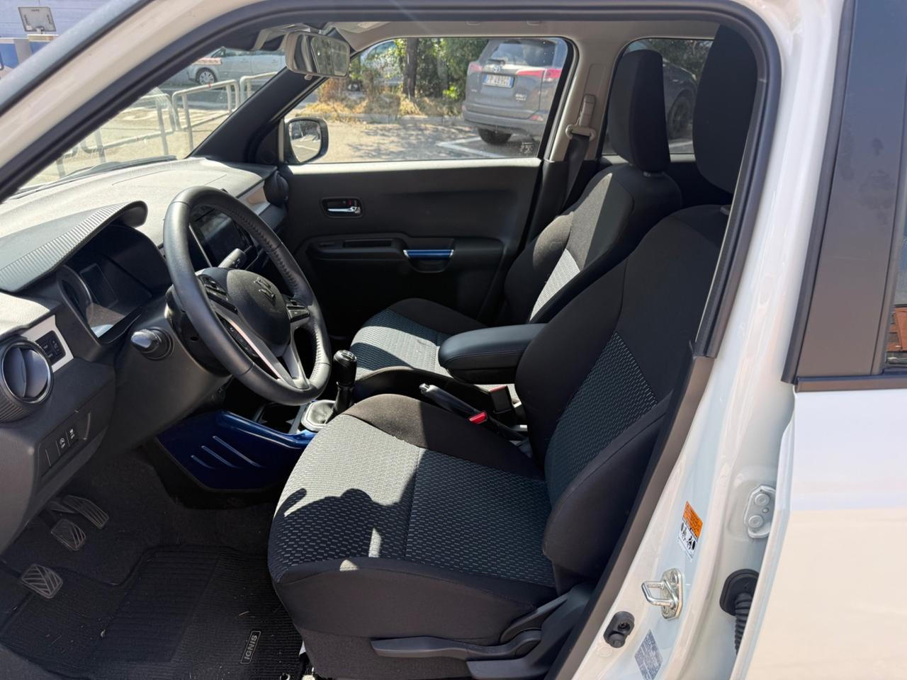 Suzuki Ignis 1.2 Hybrid Top