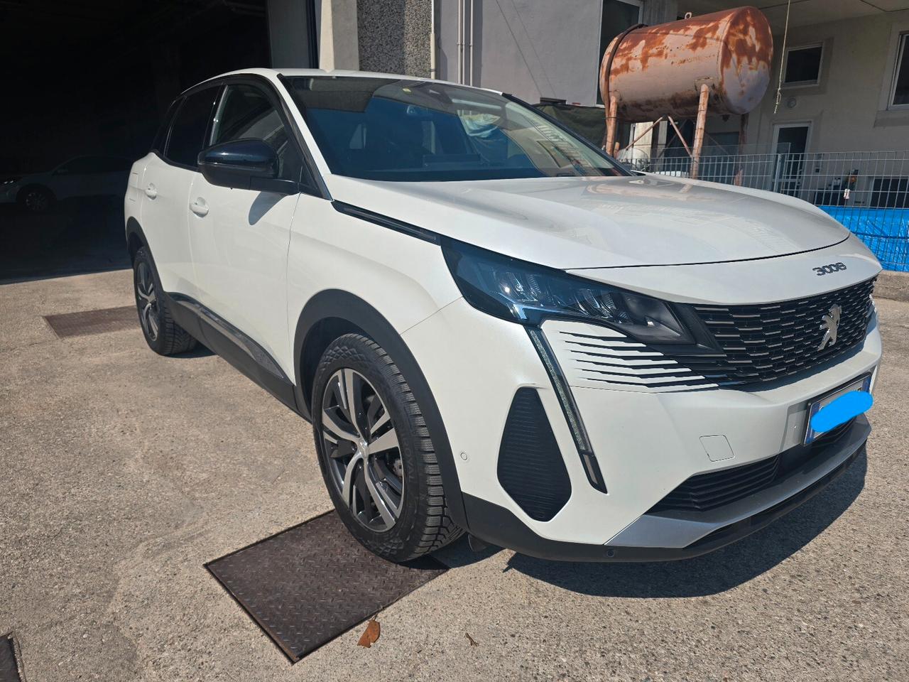 Peugeot 3008 BlueHDi 130 S&S EAT8 Allure