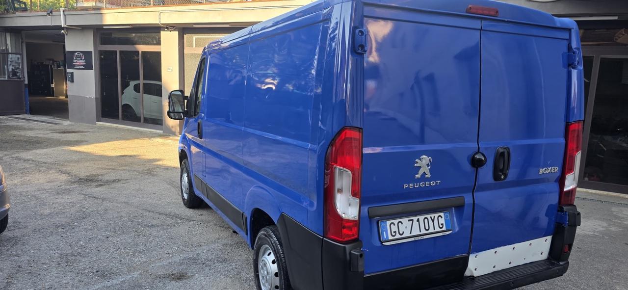 Peugeot Boxer 330 2.2 BlueHDi 140 S&S PC-TN Furgone
