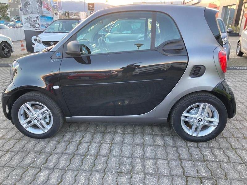 smart fortwo EQ Pure