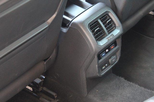VOLKSWAGEN Tiguan 1.6 TDI R LINE