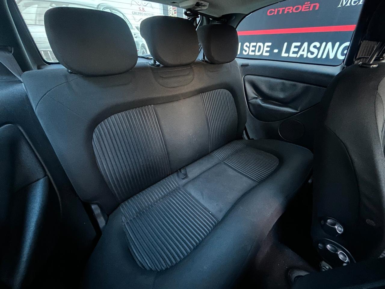 Lancia Ypsilon 2011 1.2 GPL VERS. ORO LEGGI TUTTO