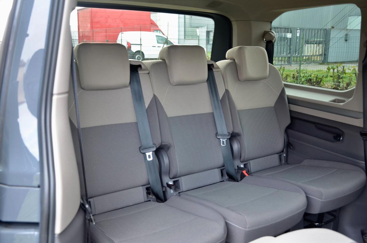 VOLKSWAGEN MULTIVAN T7 1.4 PHEV 150cv DSG, UNICOPROPRIETARIO, SERVICE VW, EURO 6E, IVA ESPOSTA, FARI FULL LED, PERMUTE