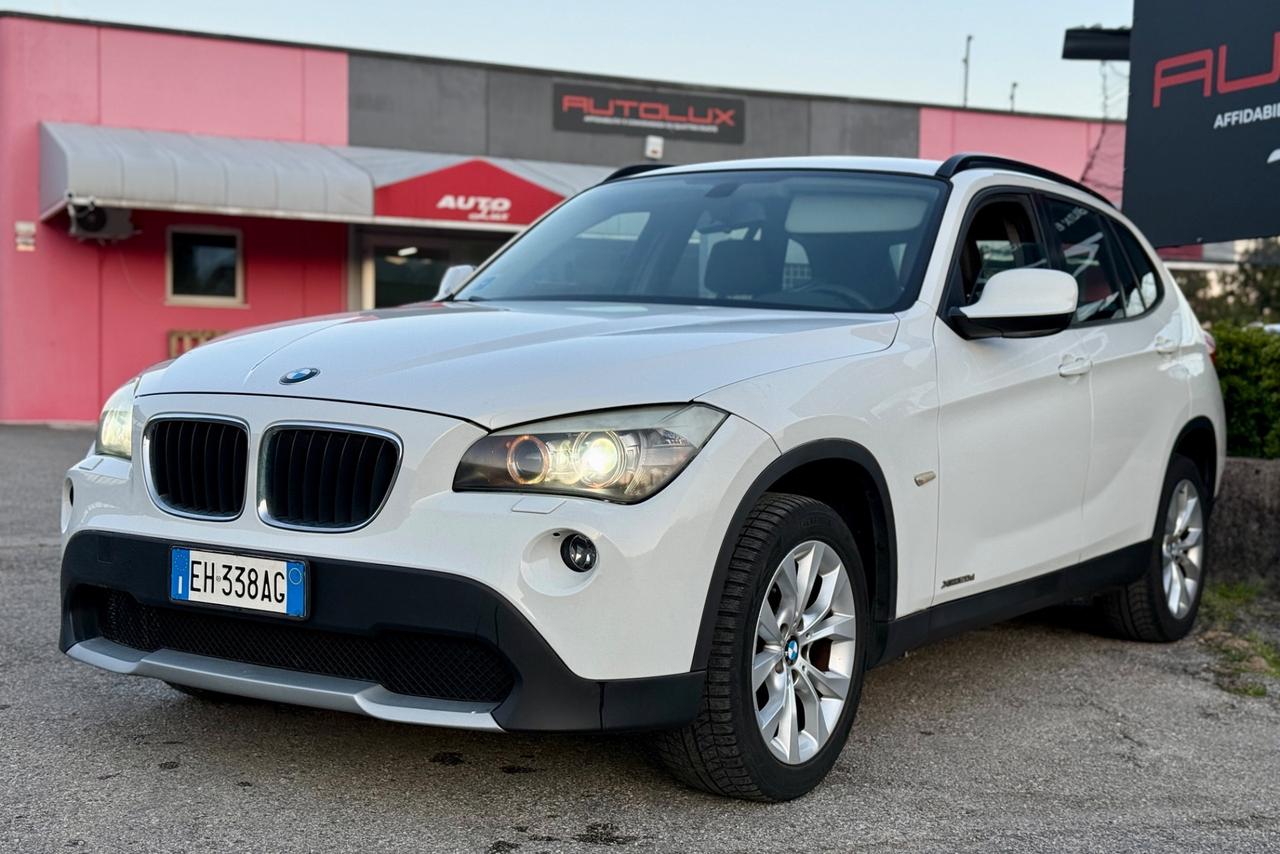 Bmw X1 xDrive20d Futura AUTOM. 2011