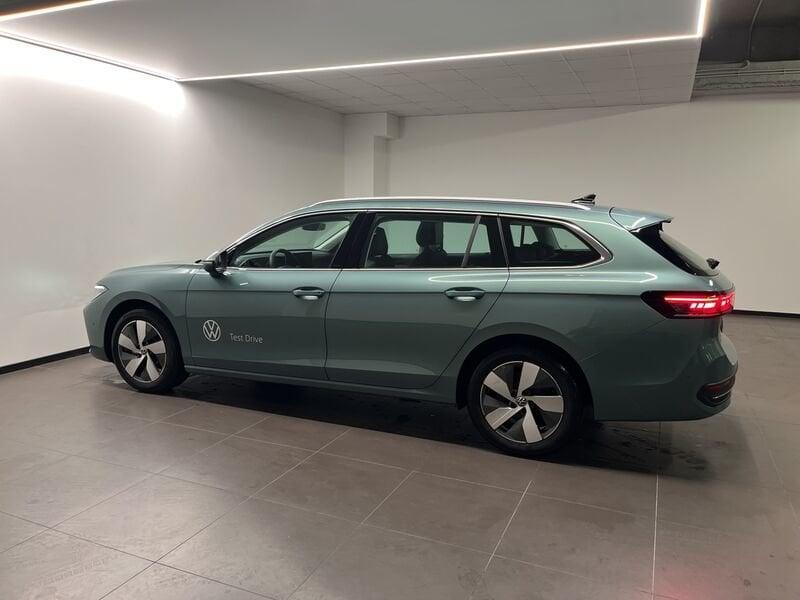 Volkswagen Passat Nuova Business 1.5 eTSI ACT 110 kW (150 CV) DSG