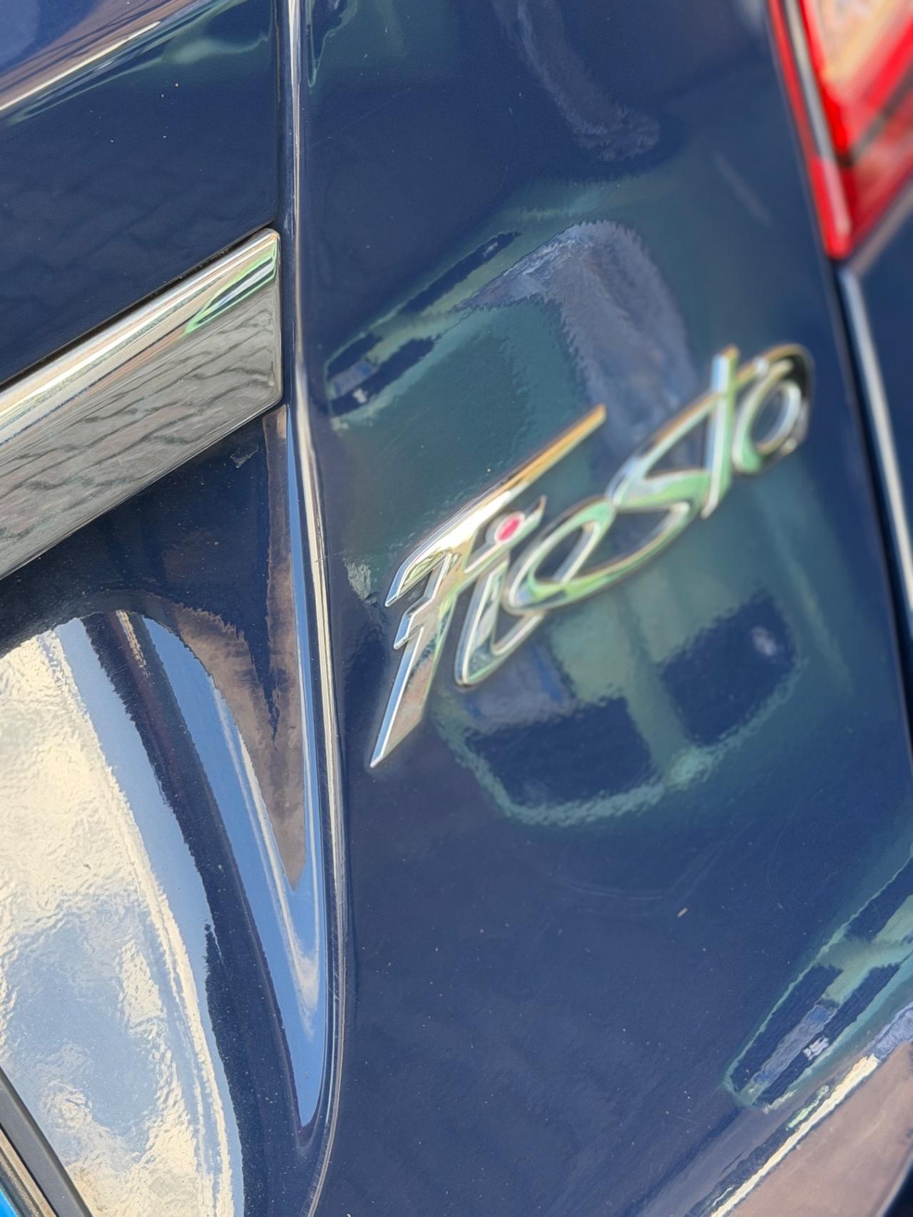 Ford FIESTA 1.4 GPL 2014 - TITANIUM