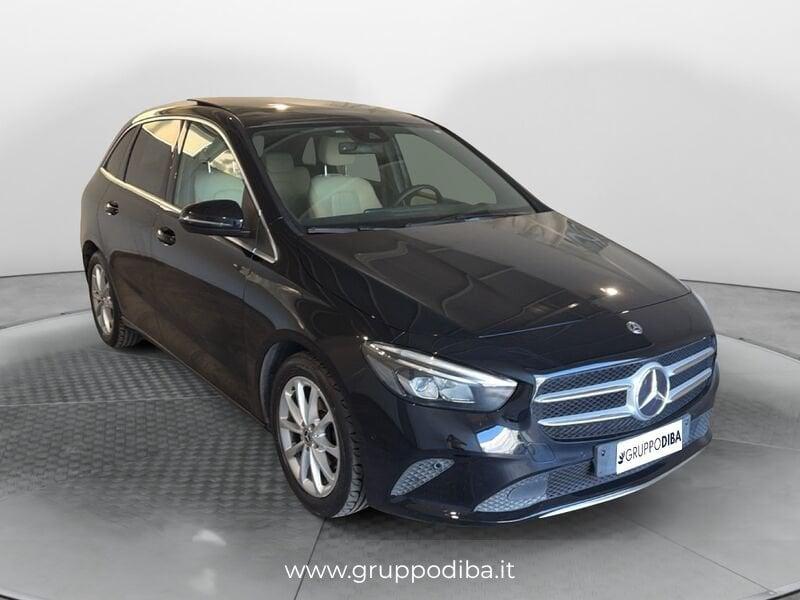 Mercedes-Benz Classe B - W247 2018 Diesel B 180 d Sport Extra auto