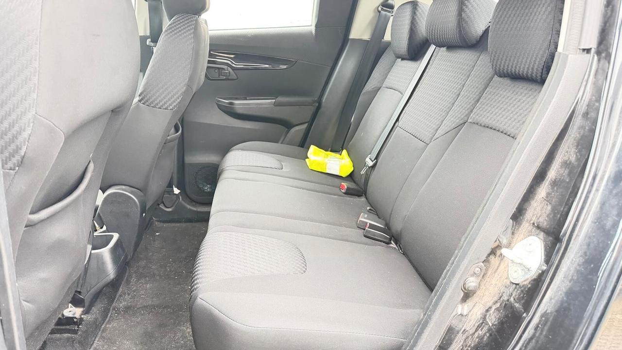 Mahindra KUV100 1.2 VVT K8 GPL