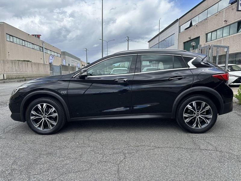Infiniti QX30 2.2d 7DCT AWD Premium Tech