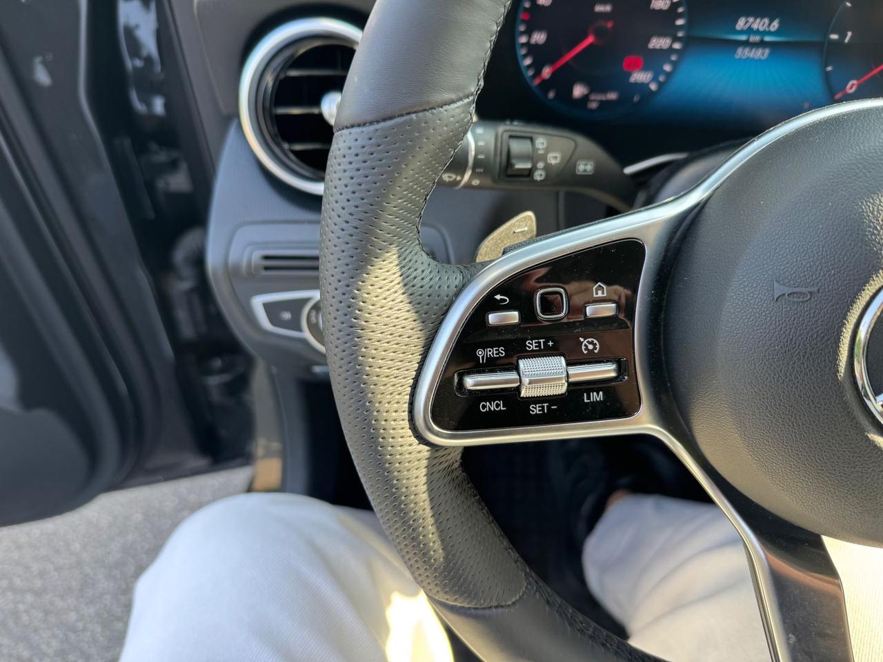 Mercedes-Benz GLC 200 Business #7285