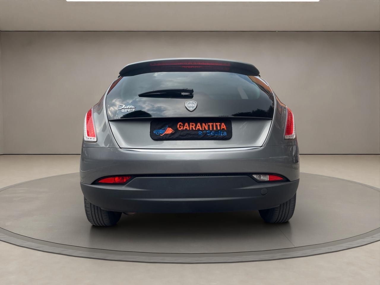 Lancia Delta UNICO PROPRIETARIO - NEOPATENTATI