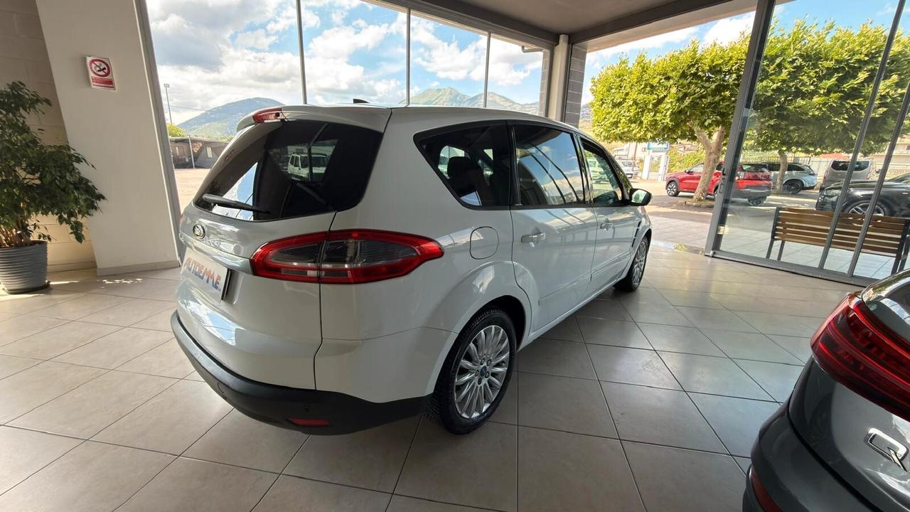 Ford S-Max 2.0 TDCi 163CV New Titanium