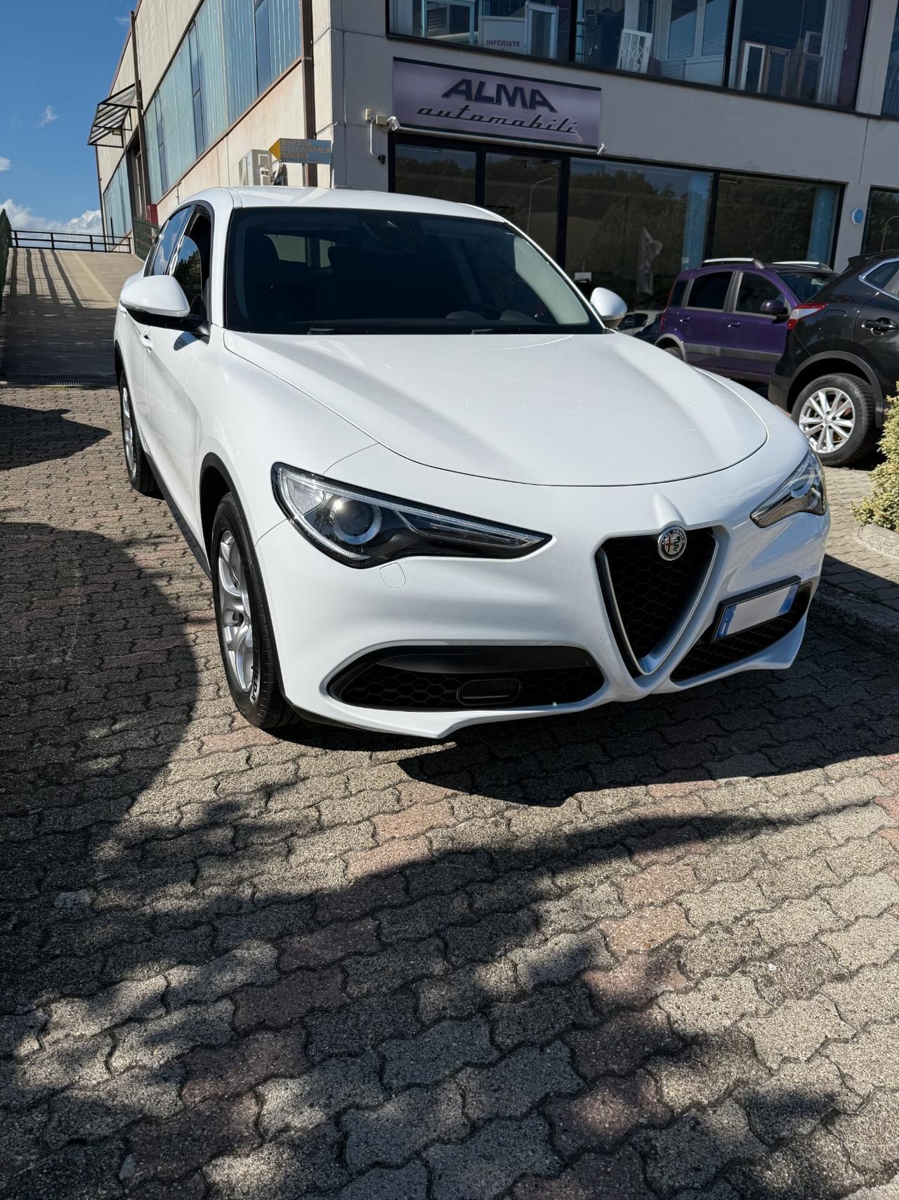 Alfa Romeo Stelvio 2.2 Turbodiesel 190 CV AT8 Q4 Business
