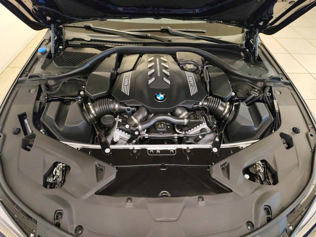 BMW Serie 8 M850i Cabrio xDrive