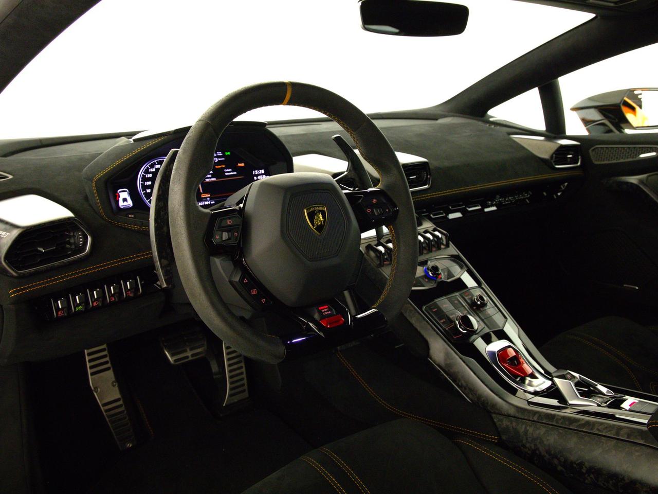 Lamborghini Huracan coupe 5.2 performante 640 awd