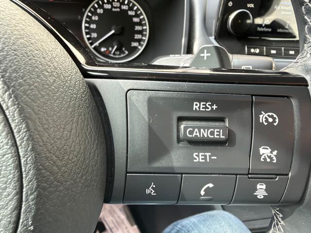 NISSAN Qashqai MHEV 158 CV Xtronic Business