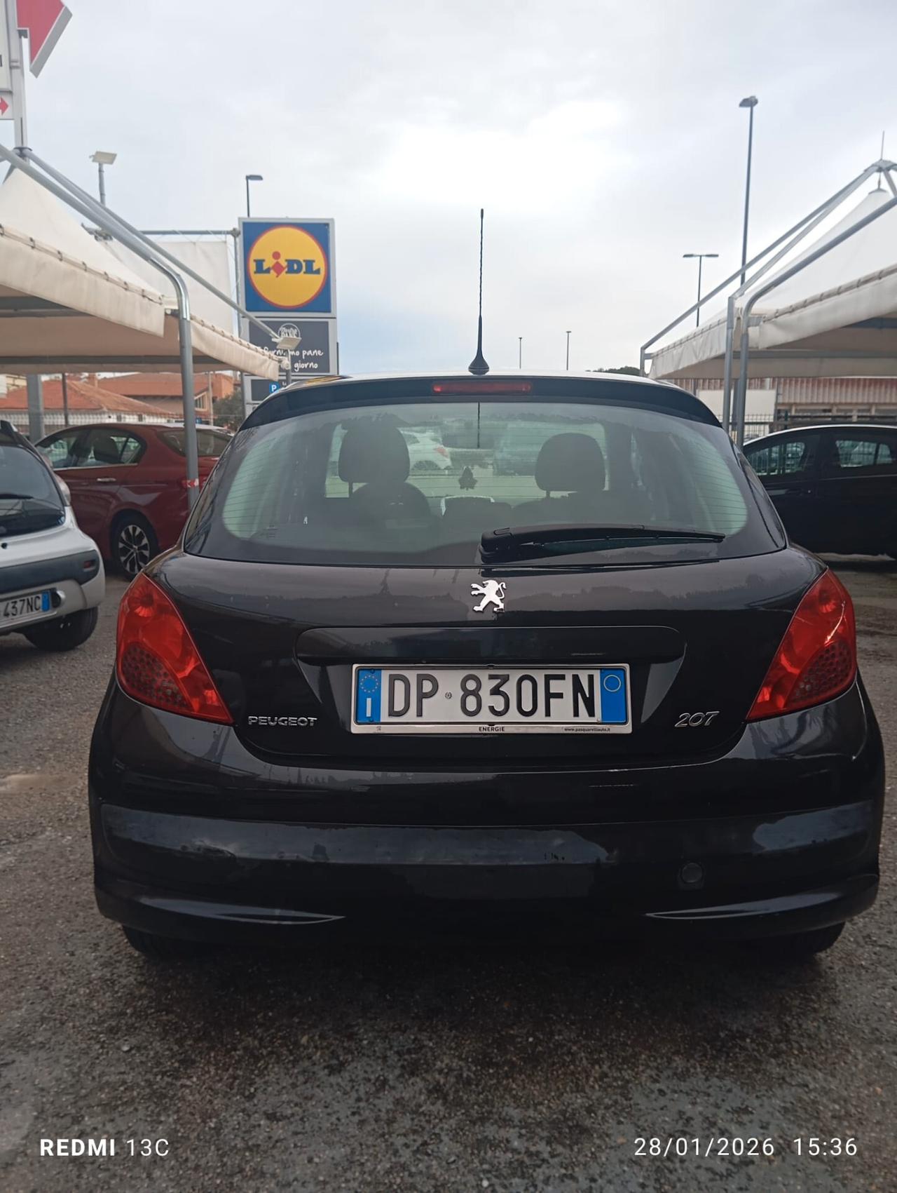 Peugeot 207 1.4 HDi 70CV 5p. ONE Line