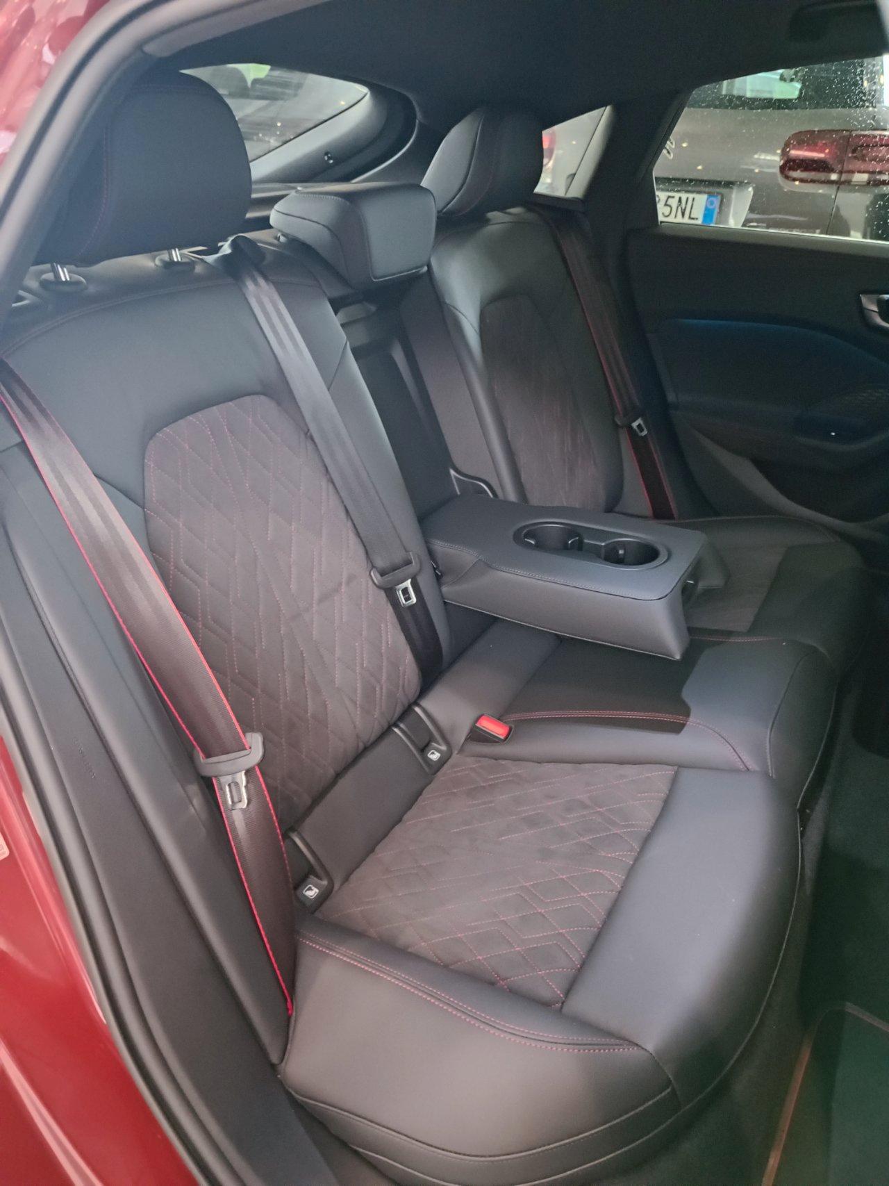 Audi A5 Berlina 2.0 tdi mhev+ S line edition quattro 204cv s-tronic