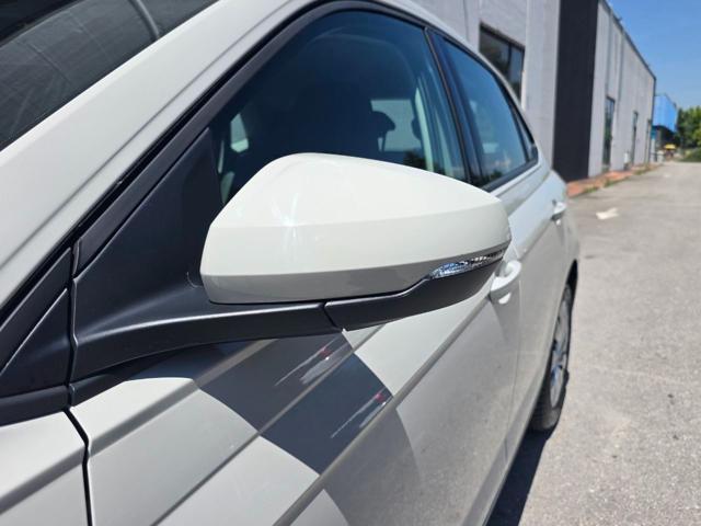 VOLKSWAGEN Polo 1.0 Life